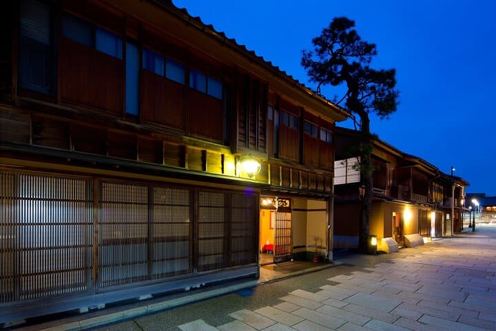 Kanazawa Food & Tea Culture Full-Day Private Tour with Government-Licensed Guide — photo 18