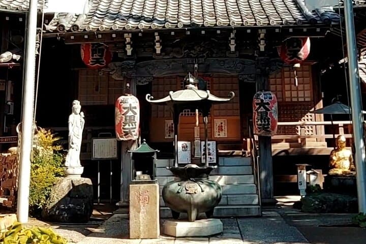 Licensed Guide Tokyo Seven Lucky Gods Temple and Shrine Tour — photo 2