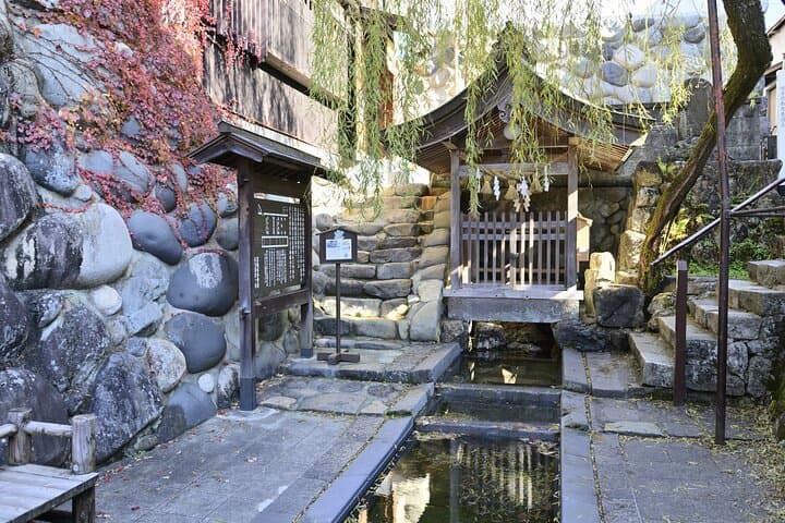 Gujo Hachiman All Must-Sees Half Day Private Tour with Government-Licensed Guide — photo 16