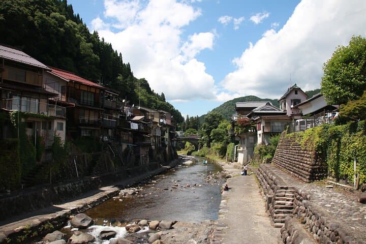 Gujo Hachiman All Must-Sees Half Day Private Tour with Government-Licensed Guide — photo 10