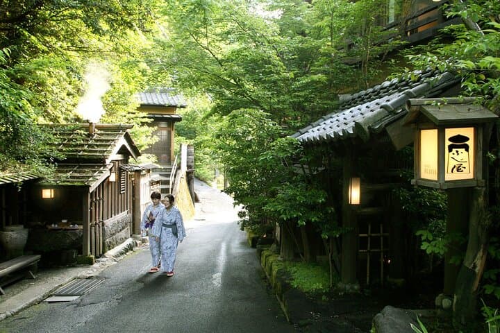Transfer to "Kurokawa Onsen", Kumamoto from Fukuoka with Minibus — photo 2