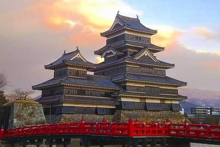 Matsumoto Castle Tour & Soba Noodle Experience — photo 11