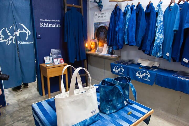 Hand Towel or Handkerchief Indigo Dyeing Workshop in Sanuki — photo 4