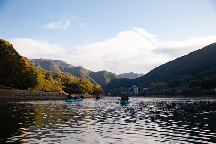 Naiba Lake Kayaking Tour — photo 2