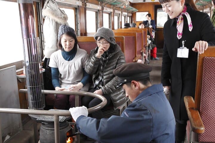 Goshogawara Full-Day Private Tour with Government-Licensed Guide — photo 9