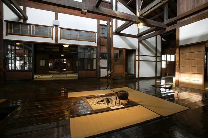 Goshogawara Full-Day Private Tour with Government-Licensed Guide — photo 7