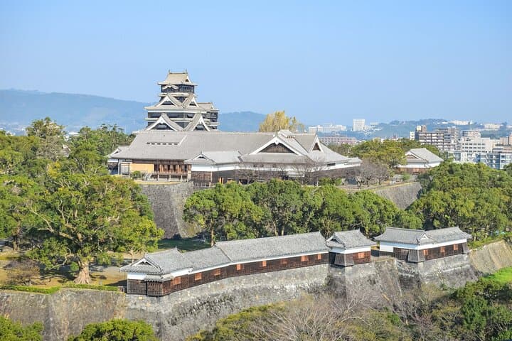 Kumamoto Castle tour, the symbol of earthquake reconstruction — photo 3