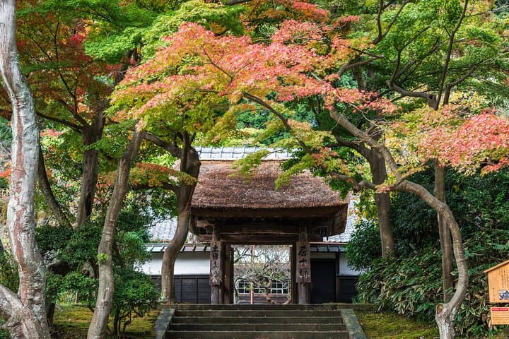 Kamakura Historical and Cultural Day Trip by Private Vehicle — photo 8