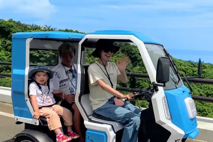 2h 3-seater electric trike rental (Ishigaki, Okinawa) — photo 4