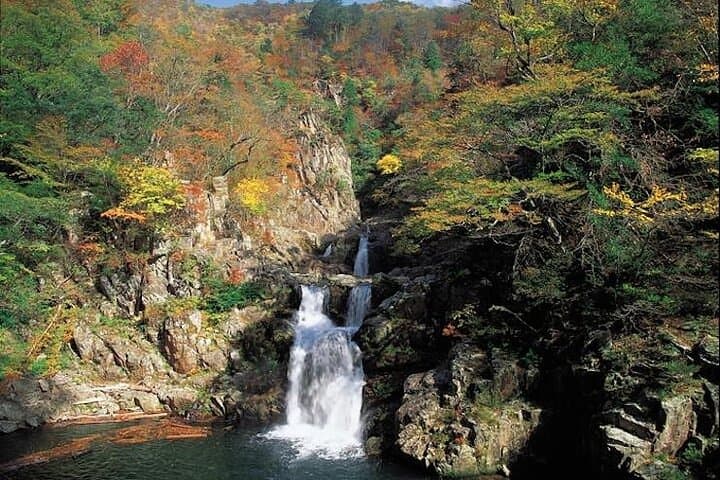 Private Sandankyo Valley Tour from Hiroshima with a Local Guide — photo 4