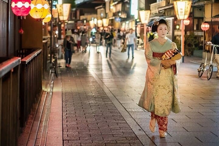 Kyoto’s Higashiyama: Tradition, Art & Religion Tour — photo 1