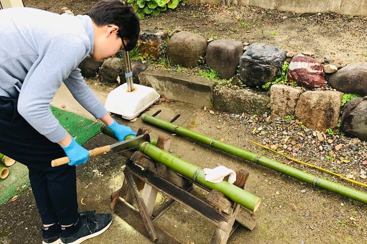 Bamboo LED Lantern Making Experience in Kyoto Arashiyama — photo 8