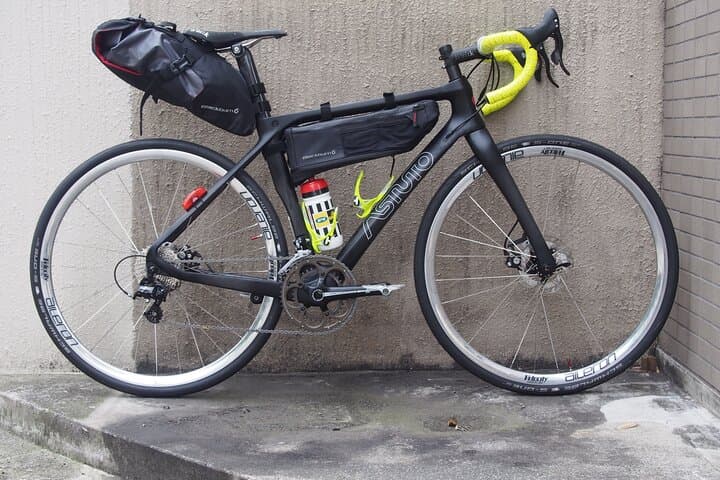 Adventure / Gravel / Bikepacking Bicycle Rentals — photo 4