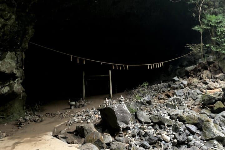 2-Day Minibus Tours to Aso and Kumamoto, Takachiho from Fukuoka — photo 2