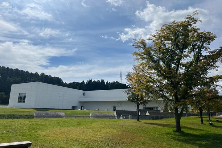 Half-day Private Tour of Jomon Archaeological site and art Museum — photo 15