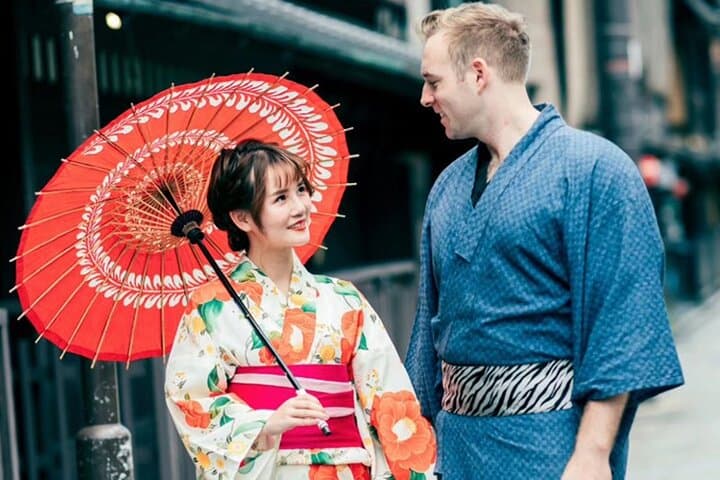 Traditional fashion men's kimono — photo 11