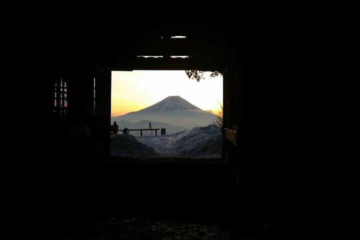 2-Day Private Guided Overnight Hike & Buddhist Temple Stay in Shichimenzan — photo 5