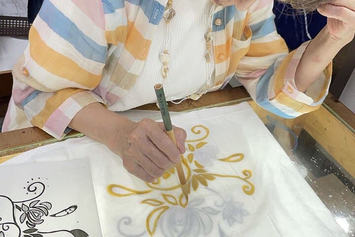 Roketsu dyeing experience: M course Roketsu Dyeing Experience — photo 7