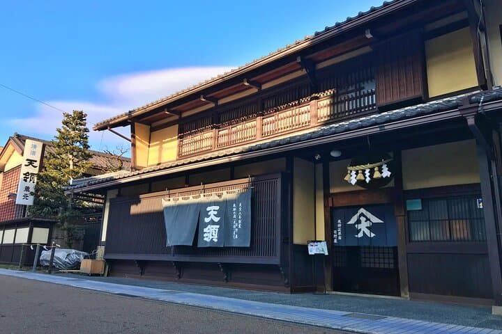 Private Sake Brewery Visit and Tasting Tour in Hida — photo 5