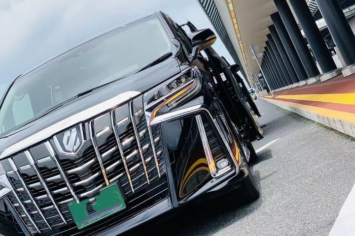 Private departure Transfer from Osaka city to Kansai airport — photo 5