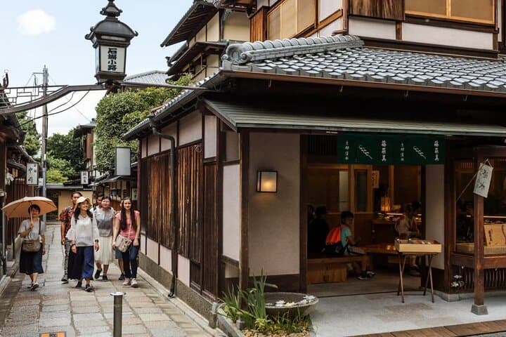 Private Kyoto Tour with a Local, Highlights & Hidden Gems, Personalised — photo 19