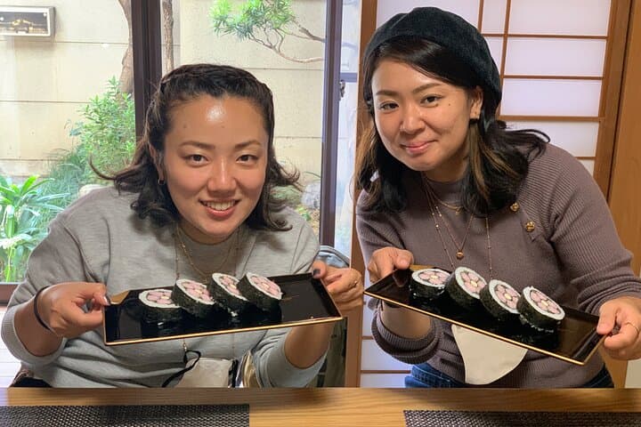 Private Art Sushi Roll Class in Kyoto — photo 5