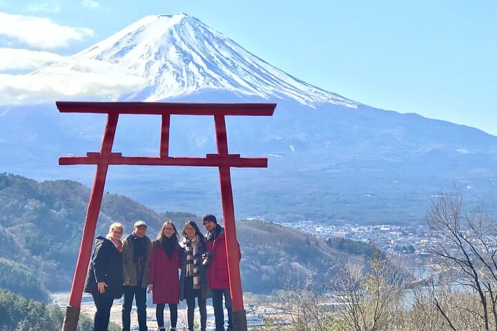 Private guided hidden gems tour by local English speaking driver — photo 2