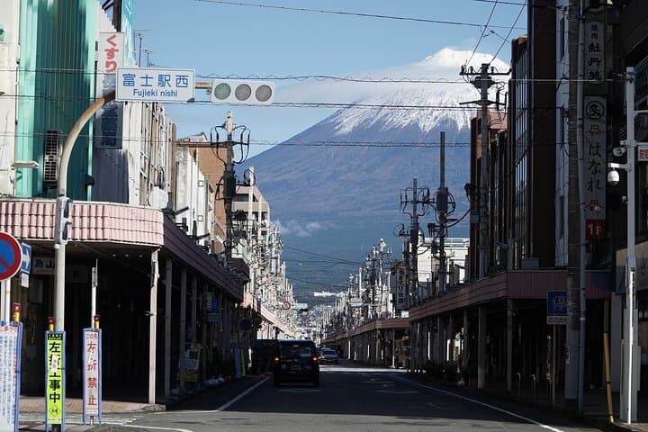 Mt Fuji Private Tour with Native Japanese Driver — photo 2