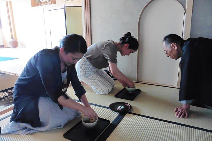 Authentic "Chaji" Matcha Ceremony Experience and Kaiseki Lunch in Tokyo — photo 8
