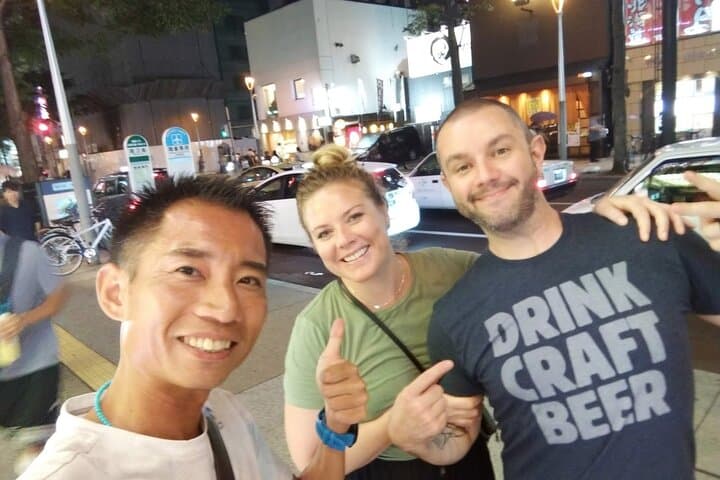 Okinawa Hot and Local spots walking and eating tour with Ken-san