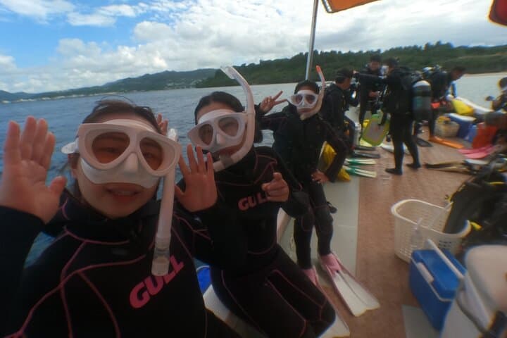 Okinawa: Boat Snorkeling 2 Rounds at Minna, Sesoko or Motobu