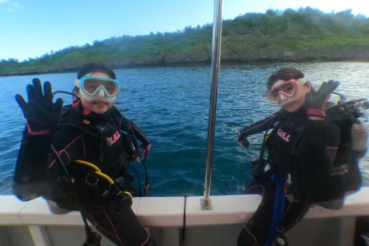 Okinawa: Discover SCUBA Diving 1 Dive at Minna, Sesoko or Motobu
