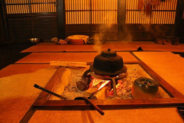 Shirakawago Day Trip: Government Licensed Guide & Vehicle from Kanazawa — photo 11