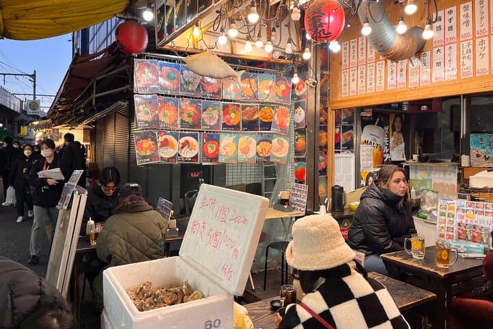 Private Half-Day Tour Colorful and Busy Street in Central Tokyo — photo 3