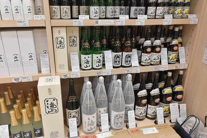 Complete Tuna Auction & Toyosu Market Tour with Fumi — photo 11