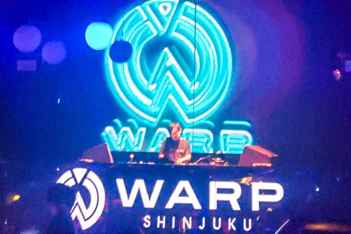Licensed Guide Walking Tour Featuring Club Warp Shinjuku, Tokyo, Japan — photo 2