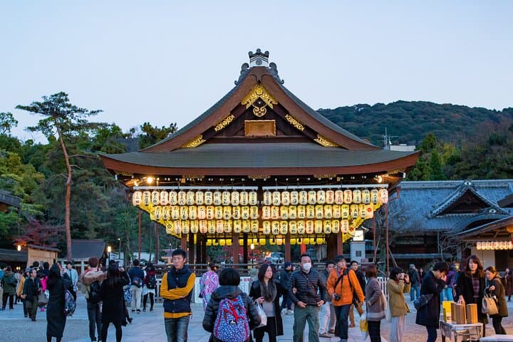 Guided Gion Tour: Explore Kyoto’s Historic Geisha District — photo 19