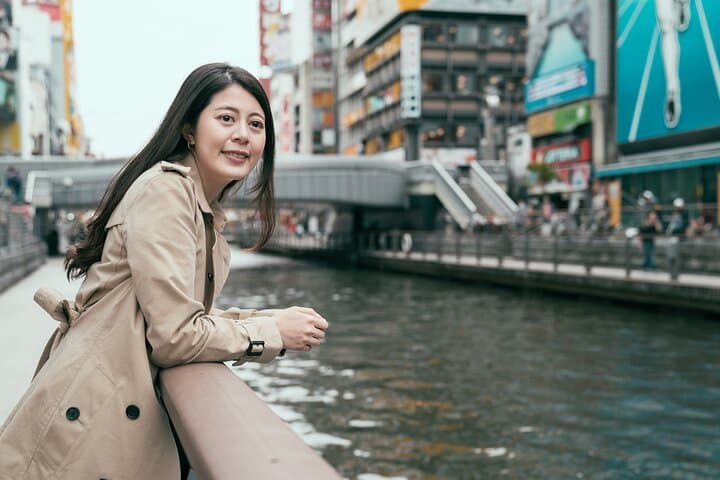 Osaka Unveiled Private Tour: Bustling Streets to Serene Shrines