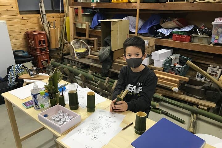 Bamboo LED Lantern Making Experience in Kyoto Arashiyama — photo 20