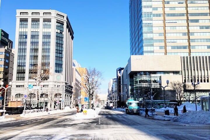 Enjoy Foods and Drink! Walking Downtown of Sapporo with Ken-san. — photo 12