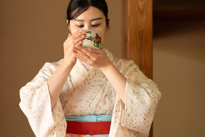 Authentic Kyoto Tea Ceremony: Camellia Flower Teahouse — photo 8