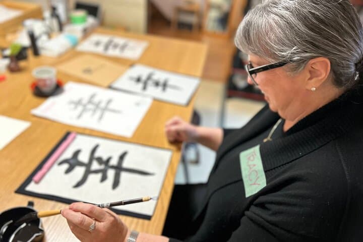Private Japanese Calligraphy in Kyoto – Learn Shodō with a Master — photo 2