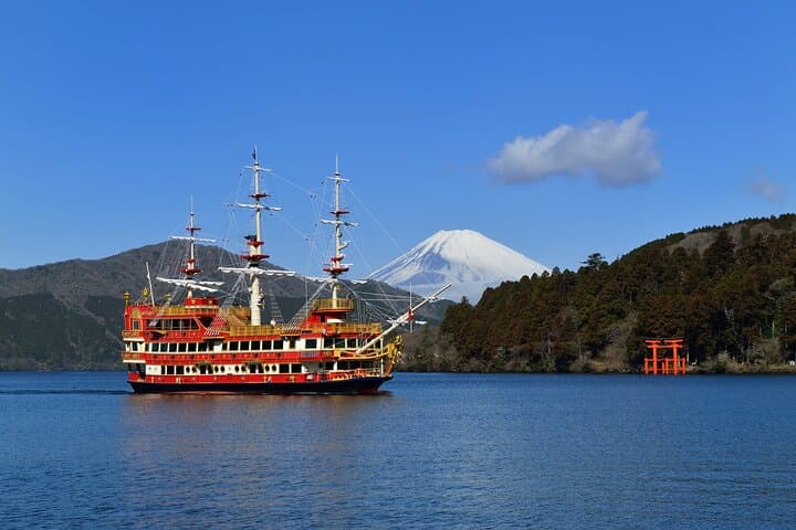 Mt Fuji and Hakone 1-Day Bus Tour Return by Bus — photo 3