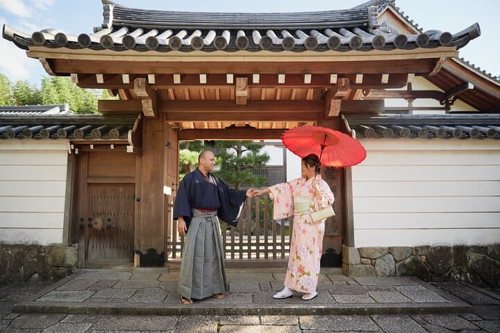 Private photo shoot & walk in Kyoto - Professional photo shoot — photo 13
