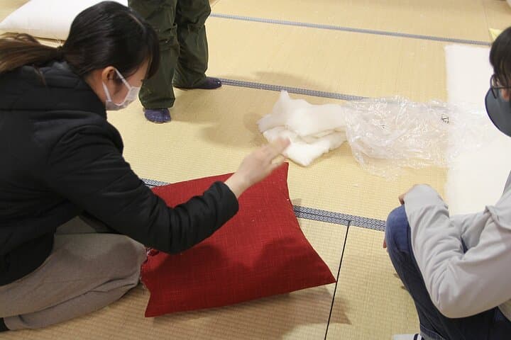 Lets Make a Zabuton Try Cotton Stuffing with Futon Craftsman — photo 5