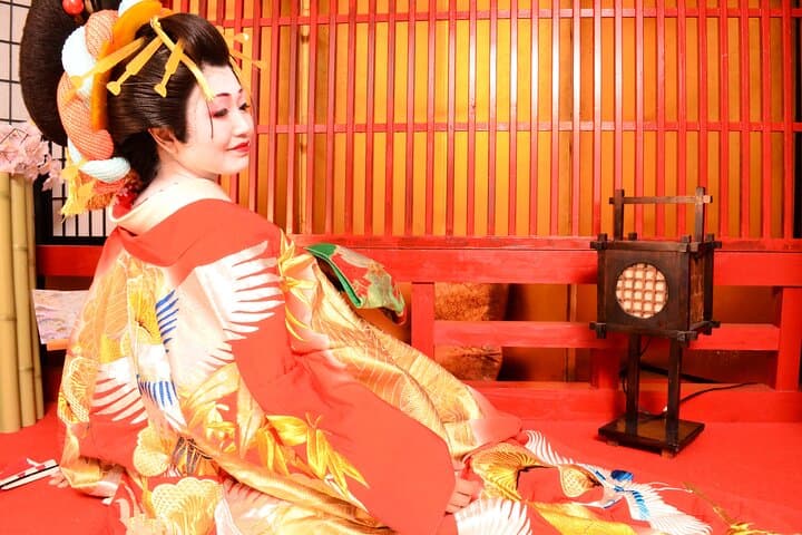 Tokyo Geisha or Oiran Dress-Up Experience and Professional Photos — photo 2
