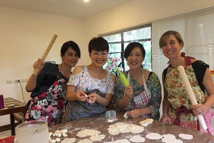 Japanese Home Cooking Class & Nature Walk in Todoroki,Tokyo