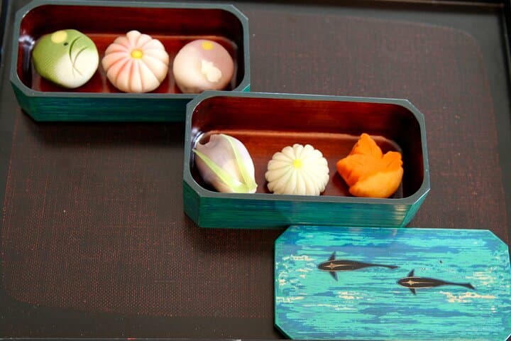 Make Traditional Nerikiri Sweets & Matcha experience in Shibuya — photo 8