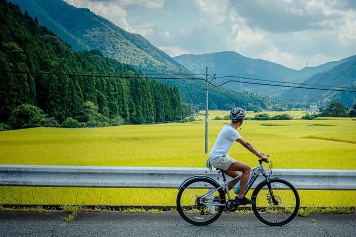 Bike tour through old rural Japanese silver mining town — photo 3
