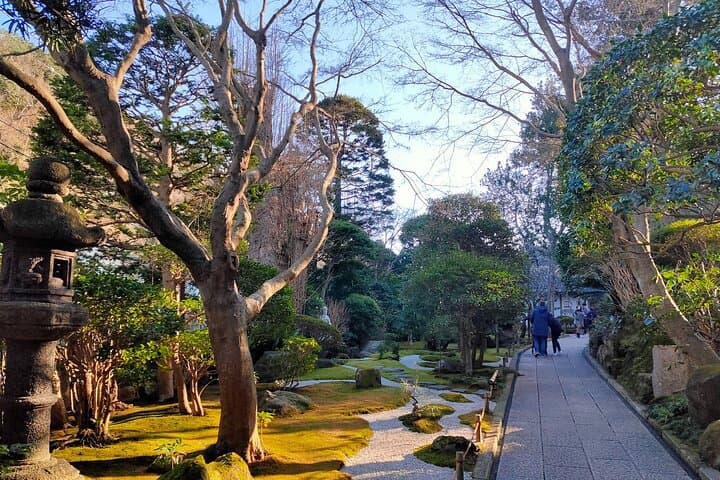 Private Old Temples Guided Tour in Kamakura — photo 3